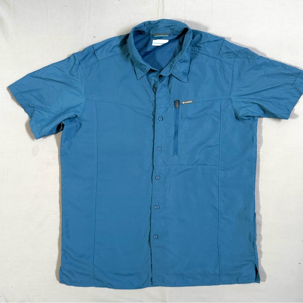 Columbia Men's Casual Blue Button Down‎ Shirt